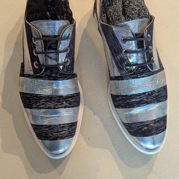 MIISTA Navy and Silver Stripped Derby - Picture 2 of 9